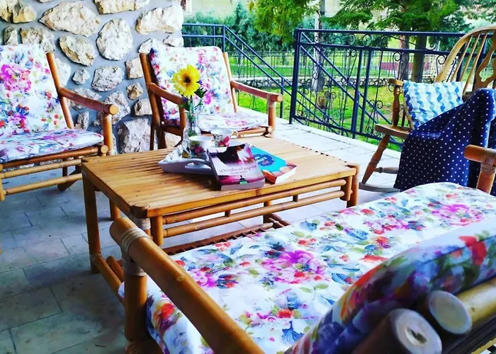 Дом отдыха Sumski Raj- Forest Paradise *